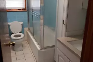 85 Linden Ave, Elmwood Park, NJ 07407 - Photo 17