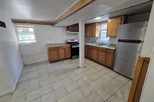 85 Linden Ave, Elmwood Park, NJ 07407 - Photo 33