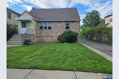 85 Linden Avenue, Elmwood Park, NJ 07407 - Photo 39