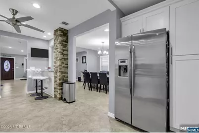 247 Post Avenue, Lyndhurst Township, NJ 07071 - Photo 11