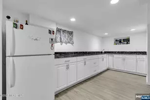 247 Post Ave, Lyndhurst Township, NJ 07071 - Photo 25