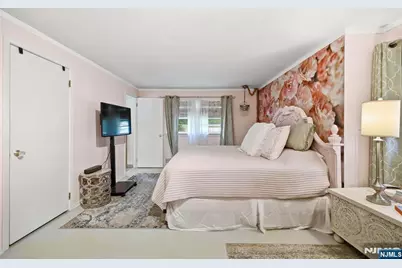 110 Truman Boulevard, Oakland, NJ 07436 - Photo 23