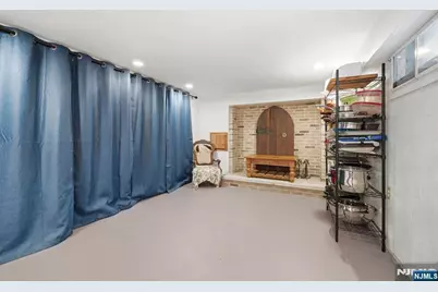 110 Truman Boulevard, Oakland, NJ 07436 - Photo 25