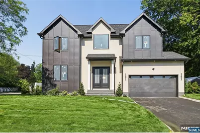 70 Carleton Terrace, Cresskill, NJ 07626 - Photo 1