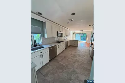 768 Dearborn Street, Teaneck Township, NJ 07666 - Photo 3