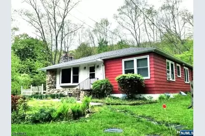 438 Longview Drive, Newton, NJ 07860 - Photo 1