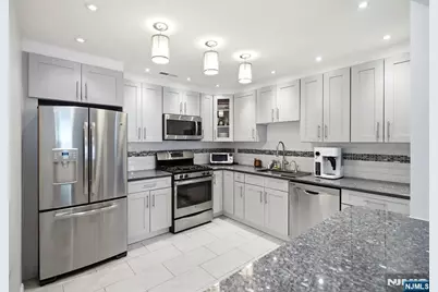4 Squire Court, Englewood, NJ 07631 - Photo 13