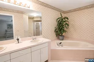 96 Easedale Rd, Wayne, NJ 07470 - Photo 17