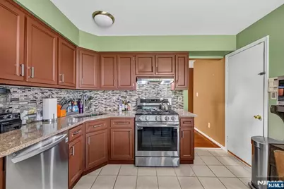 143 Grove Street, Bergenfield, NJ 07621 - Photo 15