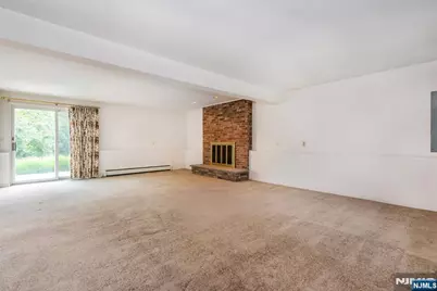 14 Hinchman Avenue, Wayne, NJ 07470 - Photo 17