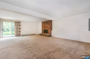 14 Hinchman Ave, Wayne, NJ 07470 - Photo 17