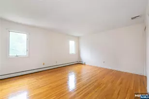 14 Hinchman Ave, Wayne, NJ 07470 - Photo 9