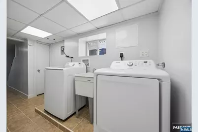 47 Kearney Street, Lyndhurst Township, NJ 07071 - Photo 27