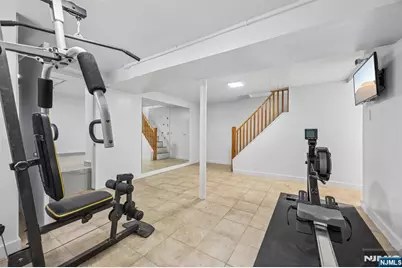 47 Kearney Street, Lyndhurst Township, NJ 07071 - Photo 25