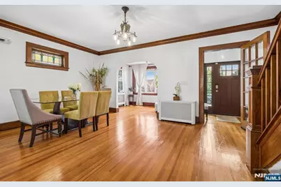 47 Kearney Street, Lyndhurst Township, NJ 07071 - Photo 5