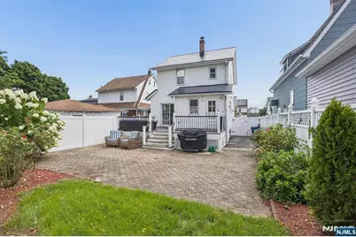 47 Kearney Street, Lyndhurst Township, NJ 07071 - Photo 31
