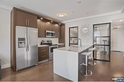 6401 Park Avenue 401 #401, West New York, NJ 07093 - Photo 5