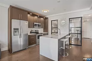 6401 Park Ave 401, West New York, NJ 07093 - Photo 5