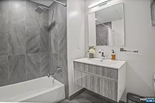 6401 Park Ave 401, West New York, NJ 07093 - Photo 15