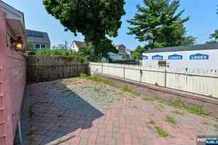 1611 82nd St, North Bergen, NJ 07047 - Photo 19