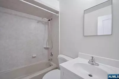 44 Newcomb Road 1 Fl #1 FL, Tenafly, NJ 07670 - Photo 9