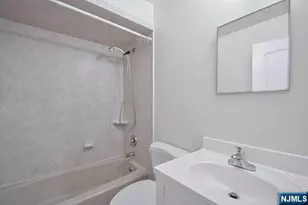 44 Newcomb Road 1 Fl, Tenafly, NJ 07670 - Photo 9