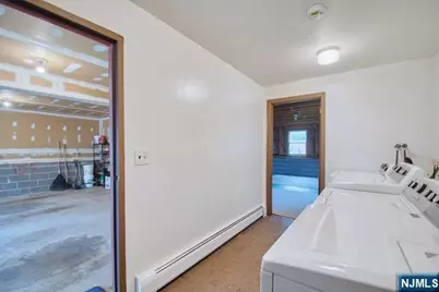 44 Newcomb Road 1 Fl #1 FL, Tenafly, NJ 07670 - Photo 13