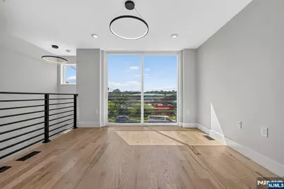 62 Hillside Avenue 1 #1, Newark, NJ 07108 - Photo 3