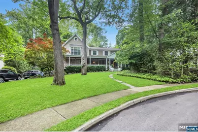 245 Allison Court, Englewood, NJ 07631 - Photo 3
