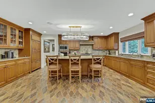 245 Allison Ct, Englewood, NJ 07631 - Photo 15