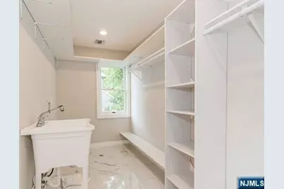 66 E Gramercy Place, Glen Rock, NJ 07452 - Photo 23