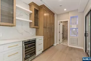 66 E Gramercy Pl, Glen Rock, NJ 07452 - Photo 13