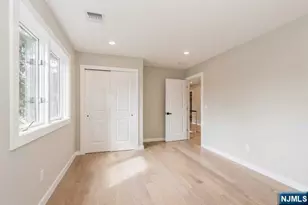 66 E Gramercy Pl, Glen Rock, NJ 07452 - Photo 17