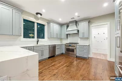 55 Cedar Street, Cresskill, NJ 07626 - Photo 9