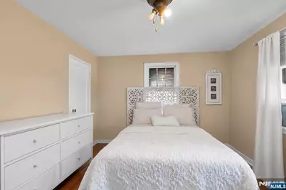 76 Niehaus Avenue, Little Ferry, NJ 07643 - Photo 13