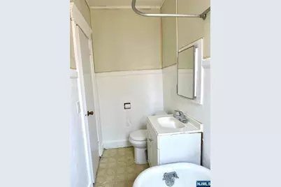6303 Broadway 6 #6, West New York, NJ 07093 - Photo 3