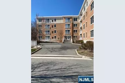 106 Terrace Avenue 104 #104, Rochelle Park Township, NJ 07662 - Photo 1
