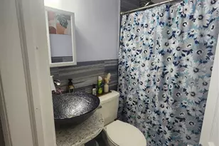 657 Broad St, Clifton, NJ 07013 - Photo 13