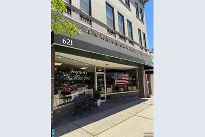627 Valley Road F #F, Montclair, NJ 07043 - Photo 17