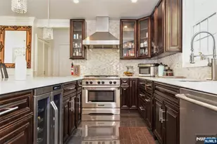 74 Ross Ave, Hackensack, NJ 07601 - Photo 15