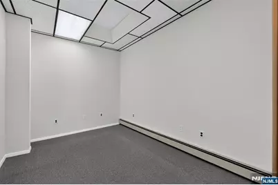 521 Valley Brook Avenue Office/ Warehou #Office/ Warehou, Lyndhurst Township, NJ 07071 - Photo 7
