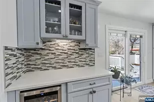 170 Clinton Ave, New Milford, NJ 07646 - Photo 5