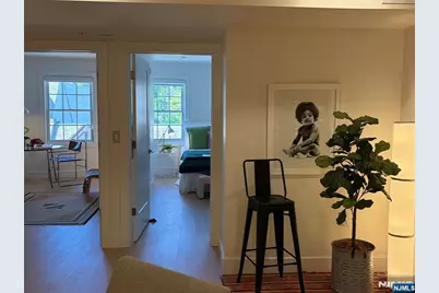 627 Valley Road E #E, Montclair, NJ 07043 - Photo 9