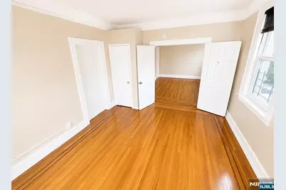 246 Walker Street 3 #3, Cliffside Park, NJ 07010 - Photo 3