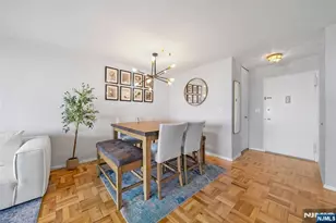 2100 Linwood 17C, Fort Lee, NJ 07024 - Photo 5