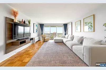 2100 Linwood 17C #17C, Fort Lee, NJ 07024 - Photo 7