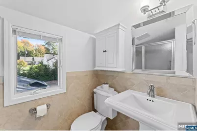 14 Congress Road, Emerson, NJ 07630 - Photo 13