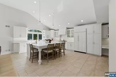 14 Congress Road, Emerson, NJ 07630 - Photo 3