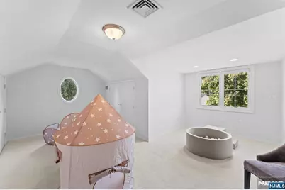 14 Congress Road, Emerson, NJ 07630 - Photo 15