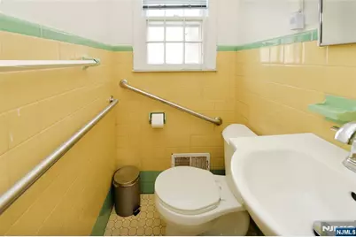 968-972 Byron Avenue, Elizabeth, NJ 07208 - Photo 7